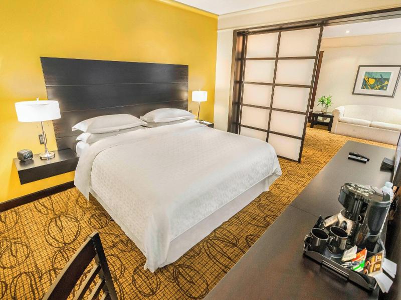 Sheraton Quito image