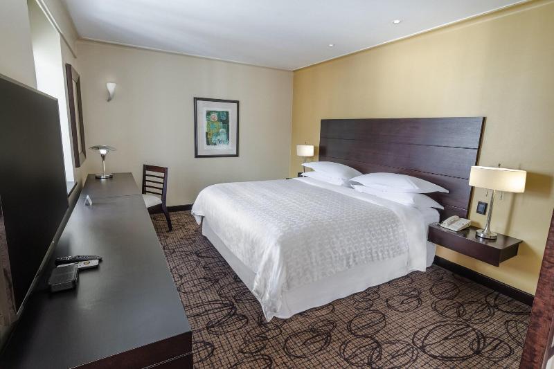 Sheraton Quito image
