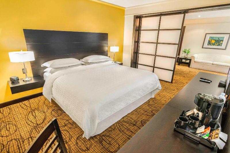 Sheraton Quito image