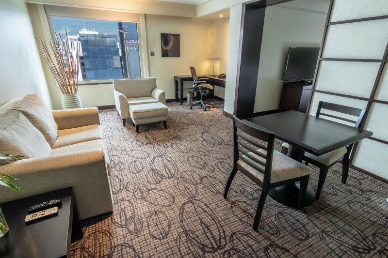 Sheraton Quito image