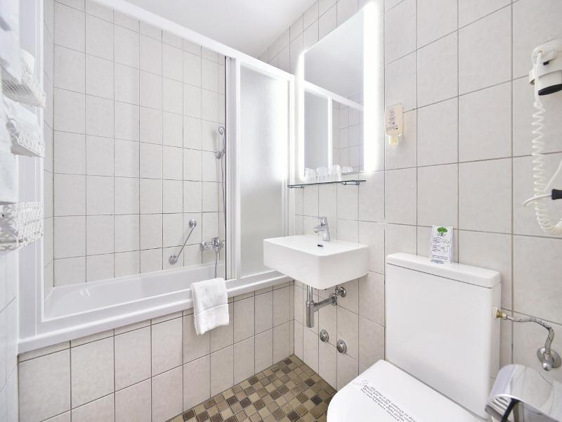 Le Chamois Swiss Quality Hotel image