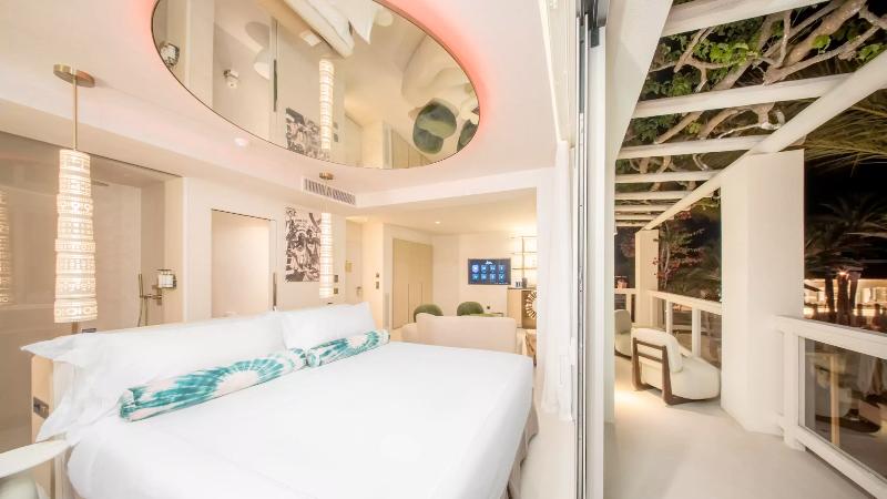 Destino Five Ibiza 5 Grand Luxe Resort image