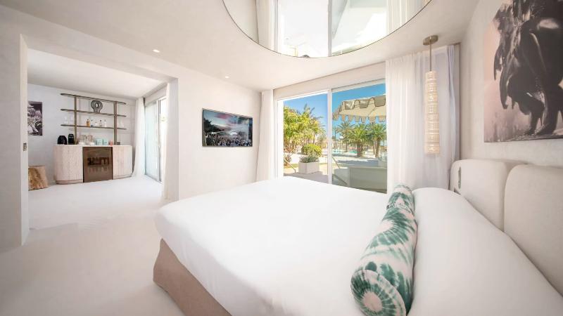 Destino Five Ibiza 5 Grand Luxe Resort image