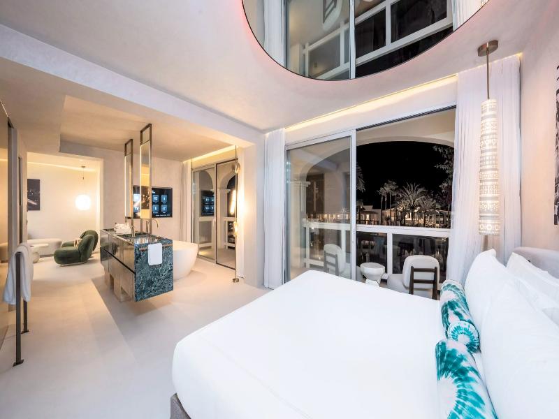 Destino Five Ibiza 5 Grand Luxe Resort image
