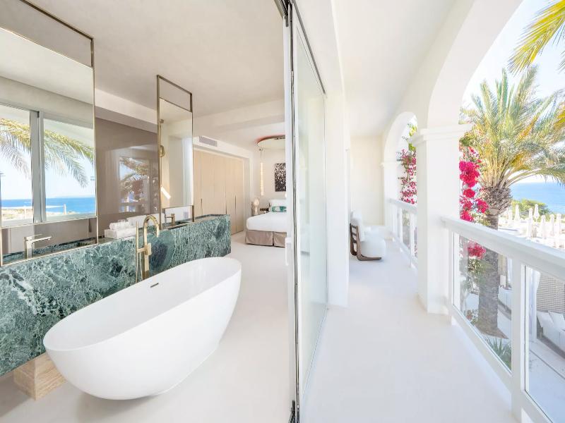 Destino Five Ibiza 5 Grand Luxe Resort image