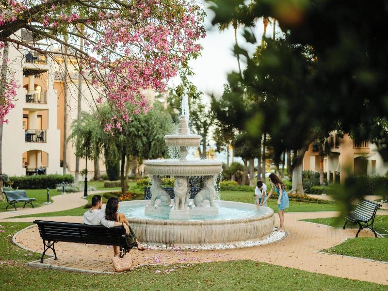 Marriott'S Marbella Beach Resort image