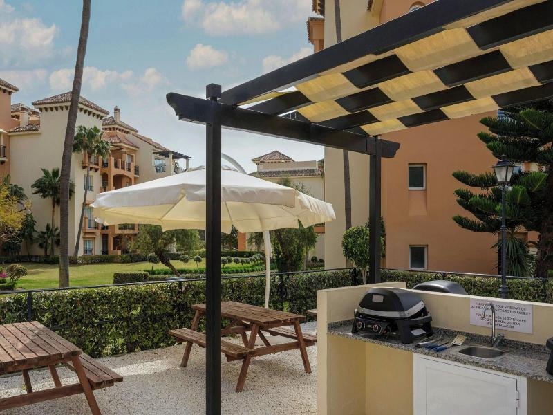 Marriott'S Marbella Beach Resort image