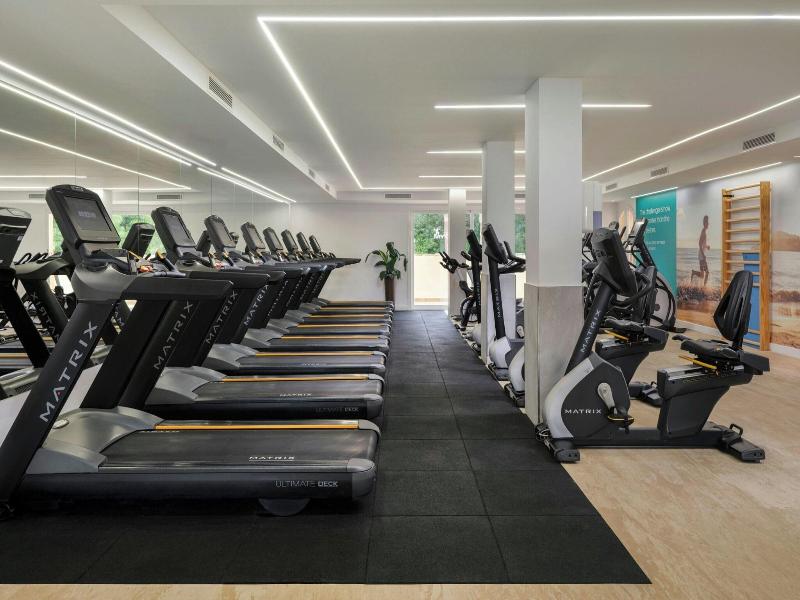 Marriott'S Marbella Beach Resort image