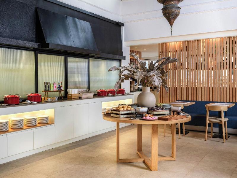 Marriott'S Marbella Beach Resort image