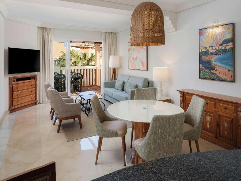 Marriott'S Marbella Beach Resort image