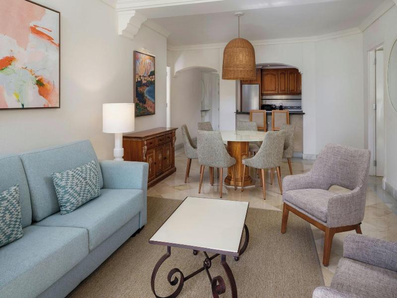 Marriott'S Marbella Beach Resort image