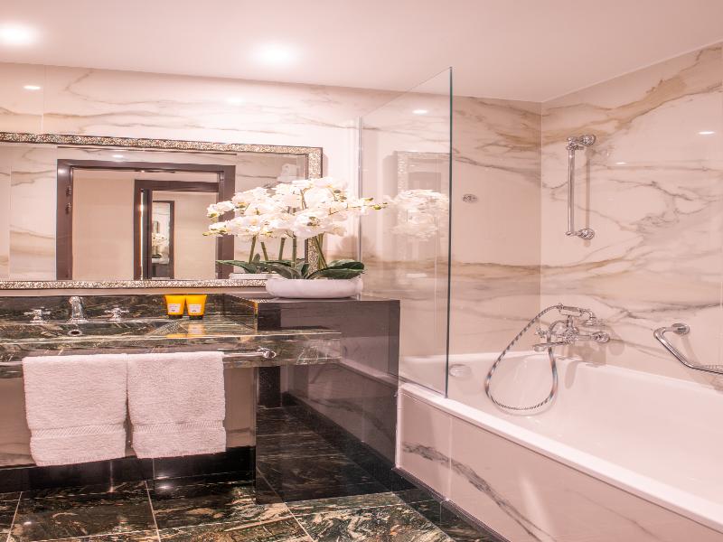 The Hotel du Collectionneur Paris image