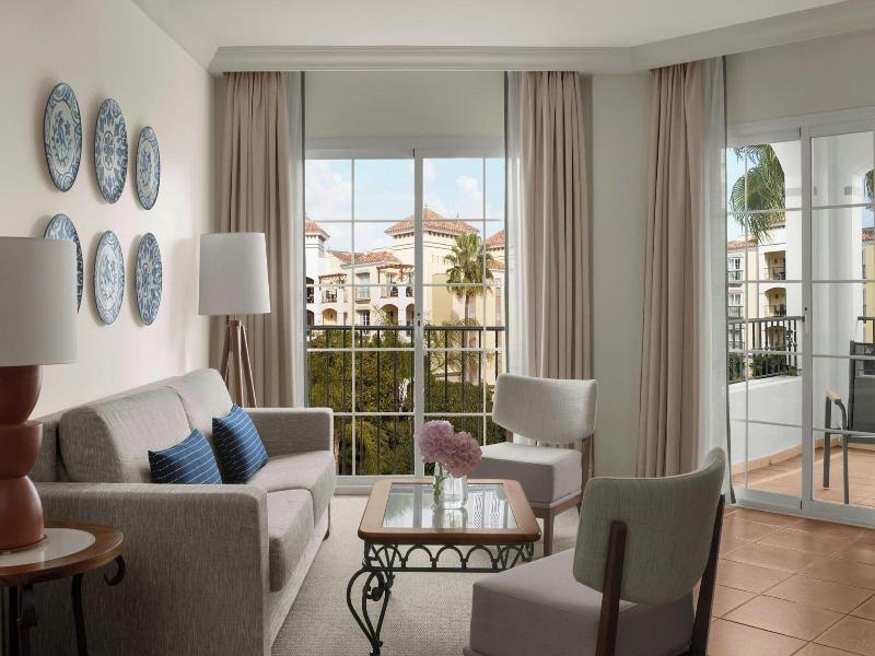 Marriott'S Playa Andaluza image