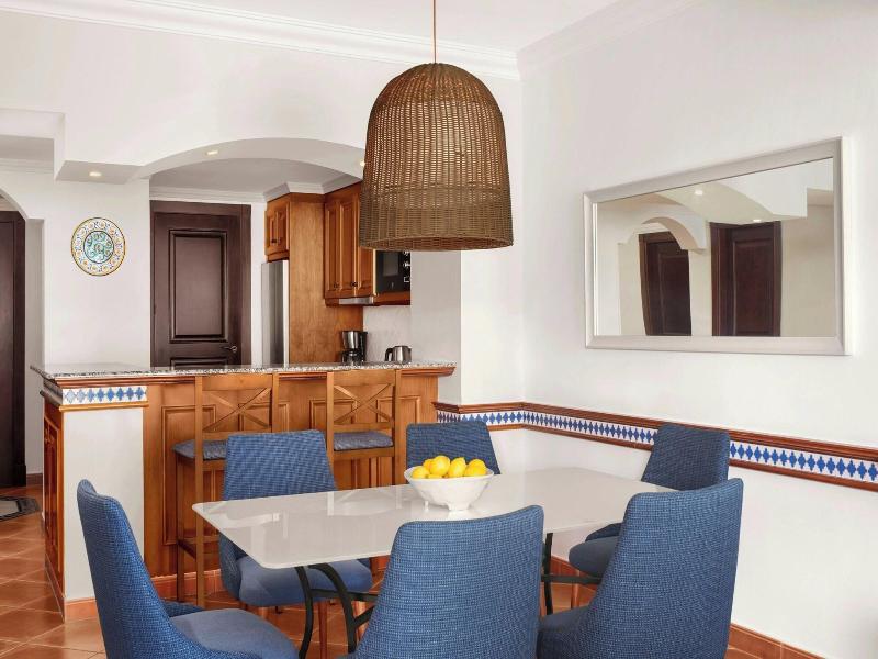 Marriott'S Playa Andaluza image