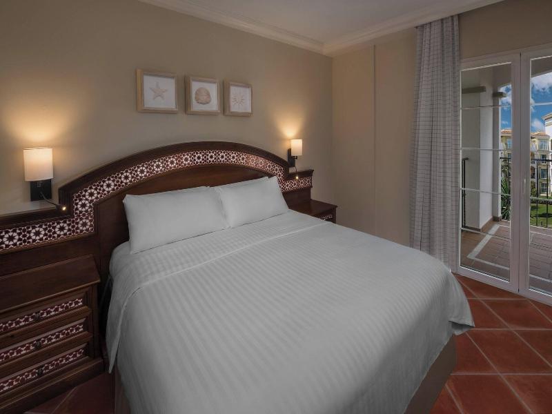 Marriott'S Playa Andaluza image