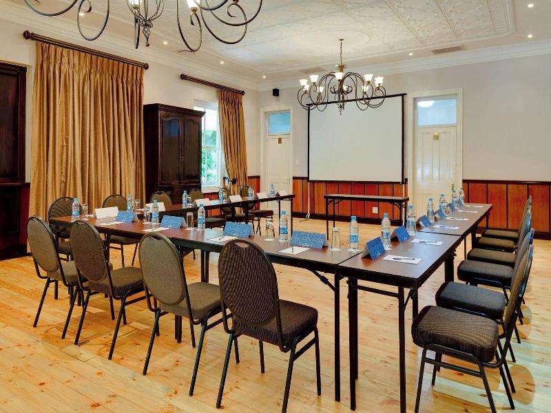 Protea Hotel Dorpshuis & Spa Stellenbosch image