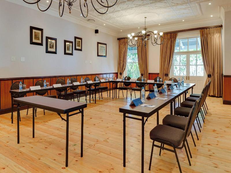 Protea Hotel Dorpshuis & Spa Stellenbosch image
