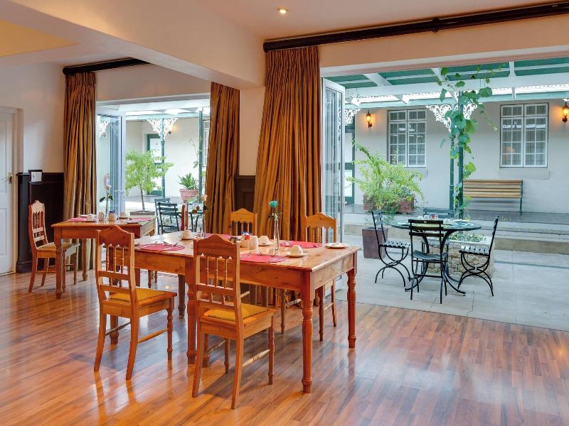 Protea Hotel Dorpshuis & Spa Stellenbosch image