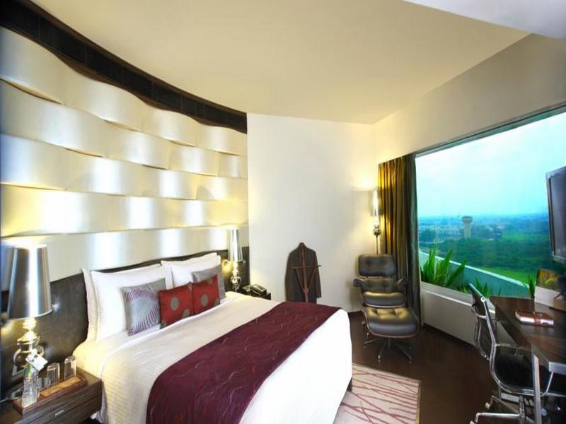 Fortune Select SG Highway Ahmedabad ITC Hotels image