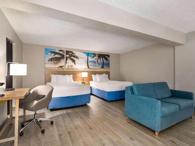 Days Inn by Wyndham Miami Airport North image