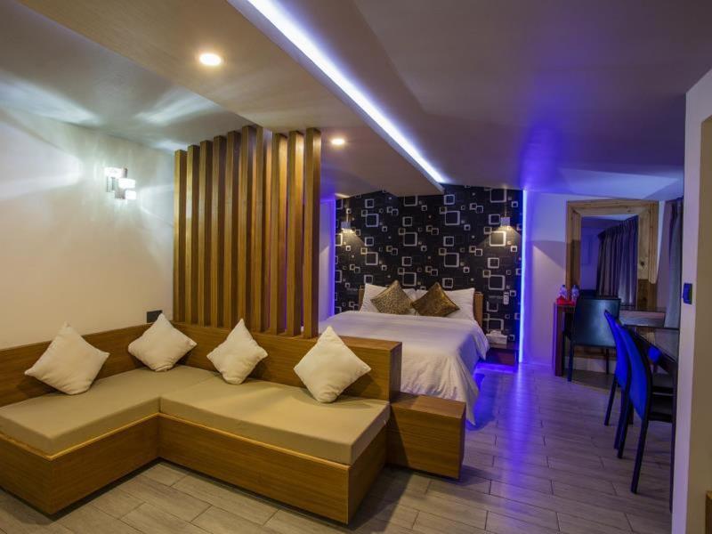 Ripple Beach Inn image
