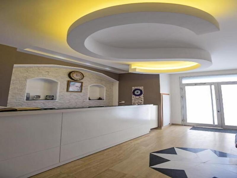 Retropera Hotel image