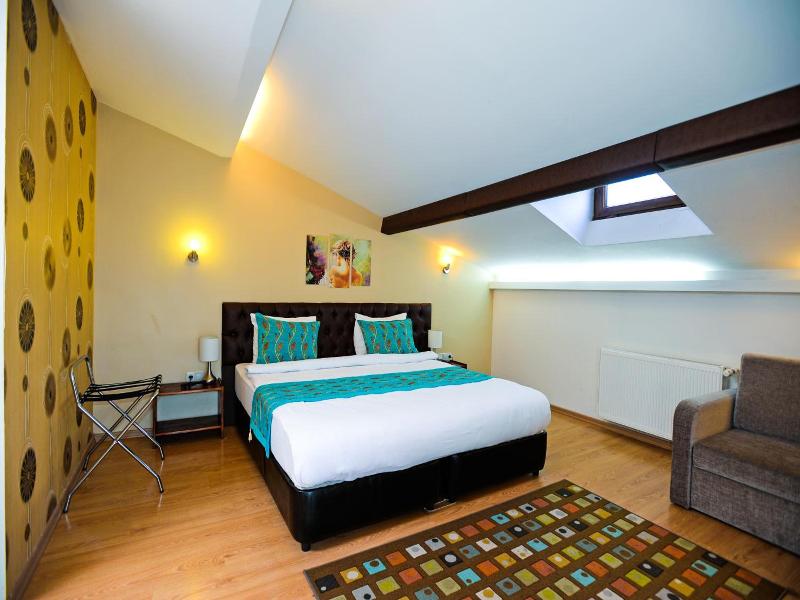 Retropera Hotel image