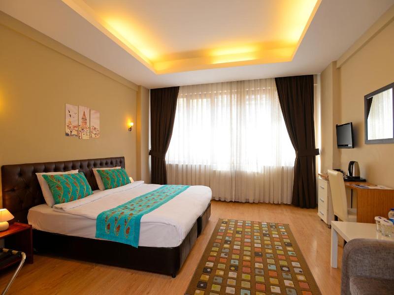 Retropera Hotel image