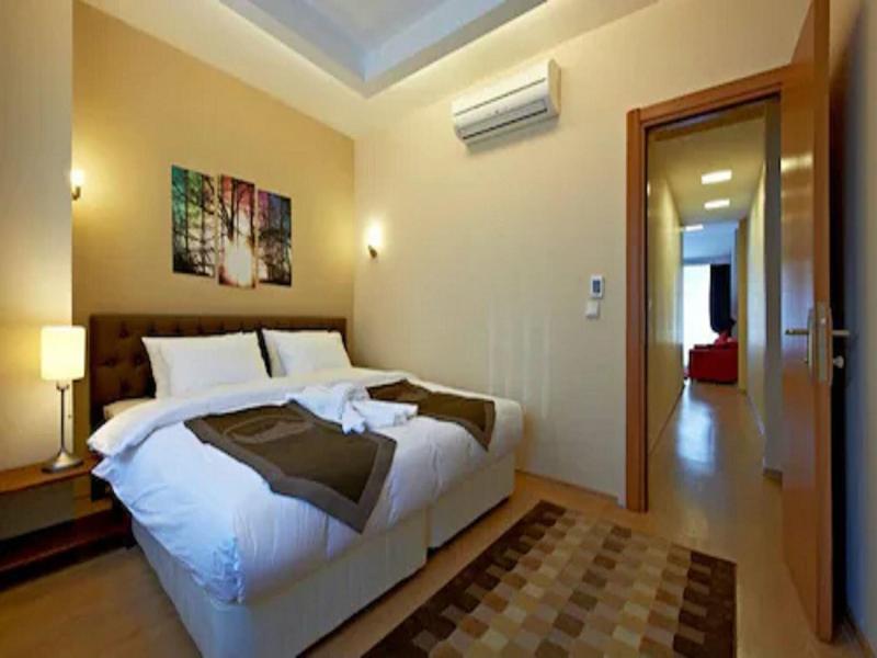 Retropera Hotel image