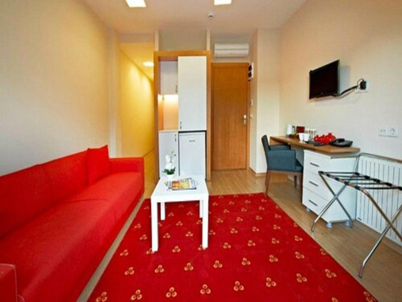 Retropera Hotel image
