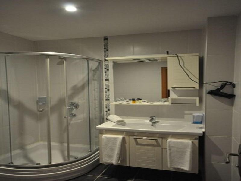 Retropera Hotel image