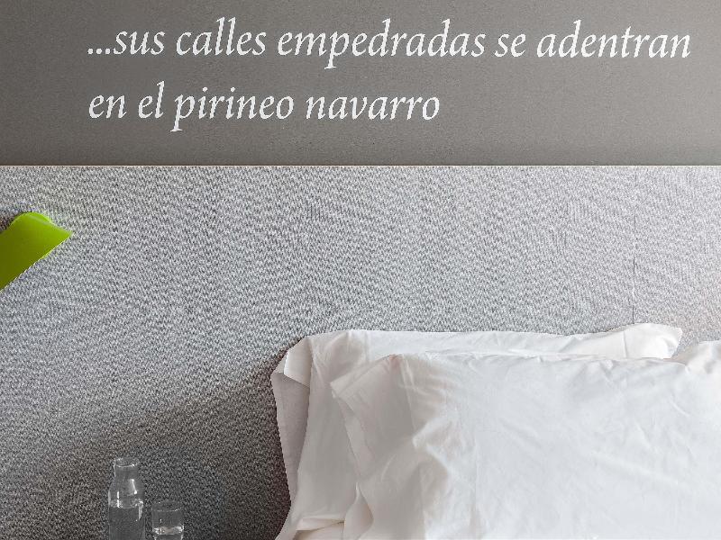Ibis Styles Pamplona Noain image