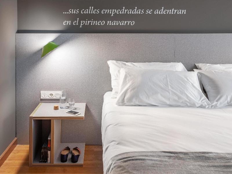 Ibis Styles Pamplona Noain image