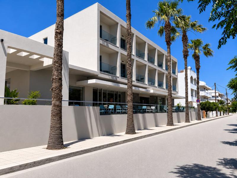 Imperial Hotel — general view