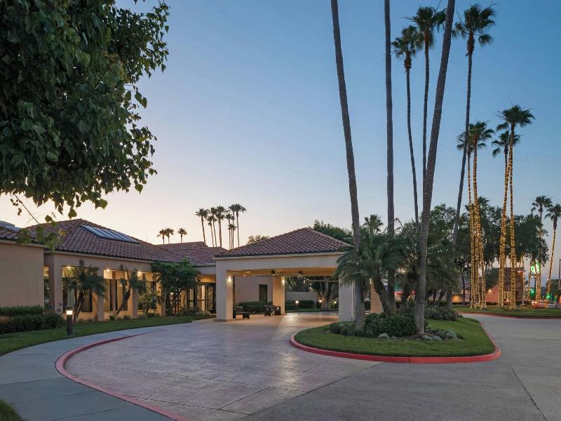 Courtyard Anaheim Buena Park image