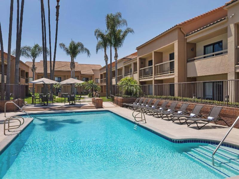 Courtyard Anaheim Buena Park image