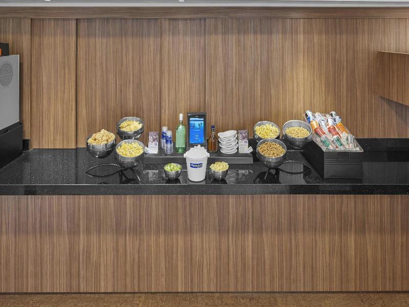 City Express by Marriott Torreon image