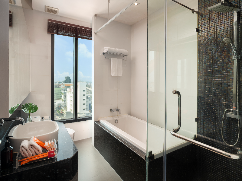 Lumen Bangkok Srinakarin image