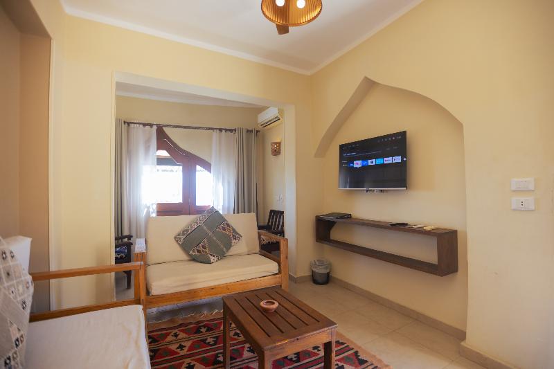 Bedouin Moon Hotel gallery photo 17
