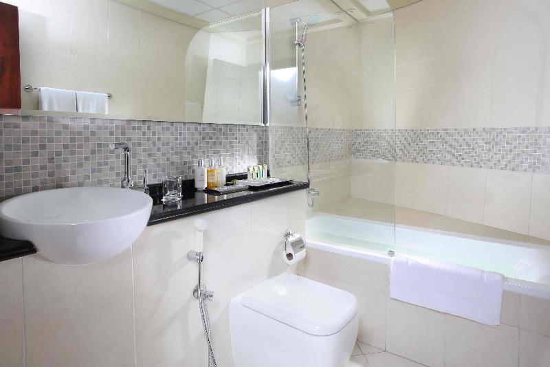 Citadines Metro Central Dubai image