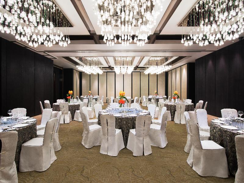 Banyan Tree Shanghai On The Bund image