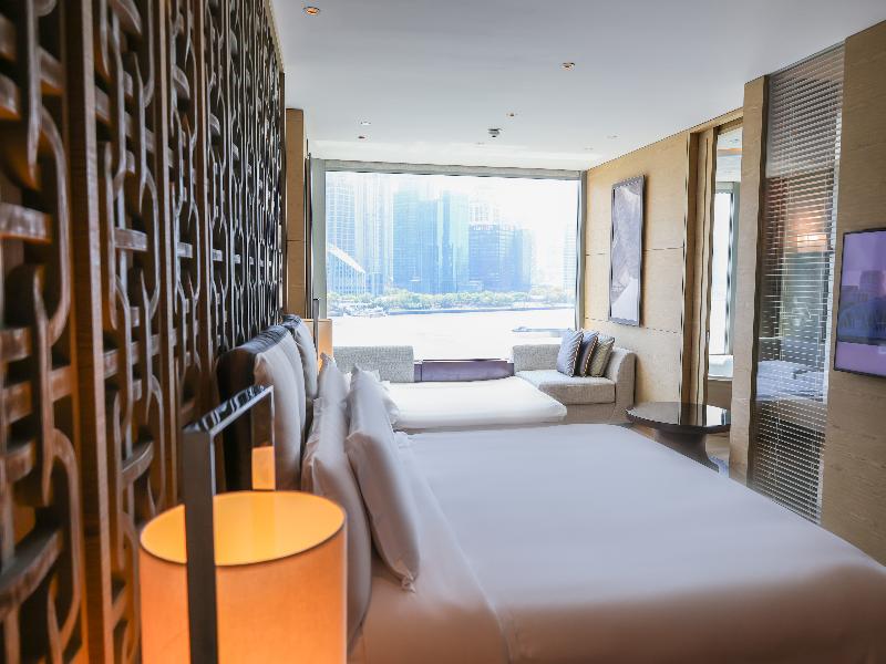 Banyan Tree Shanghai On The Bund image