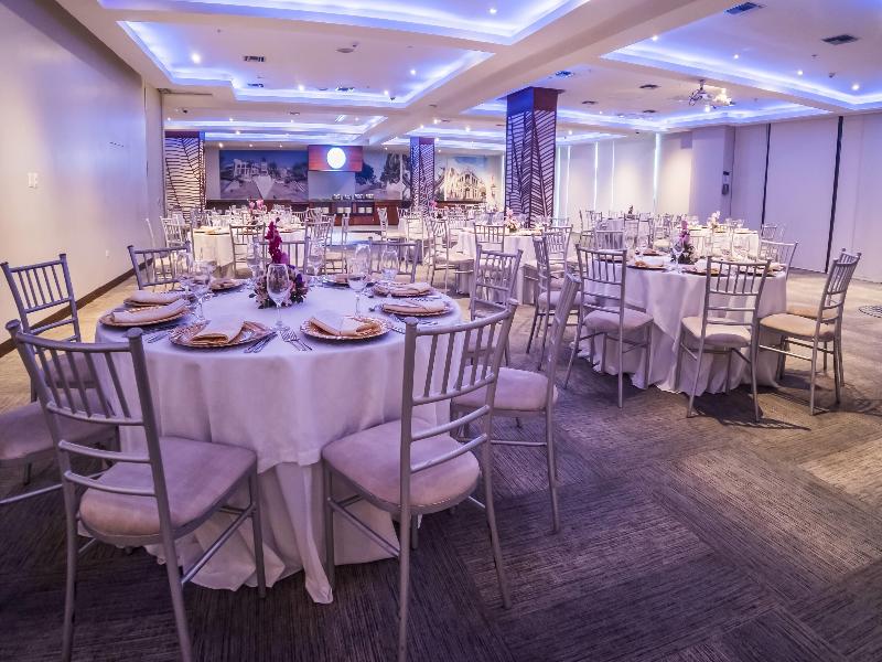 Tryp By Wyndham Guayaquil Airport image