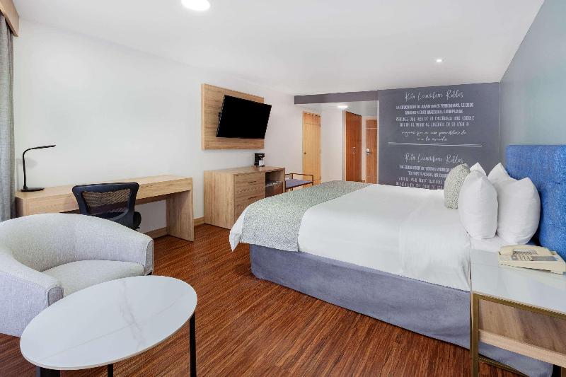 Tryp By Wyndham Guayaquil Airport image