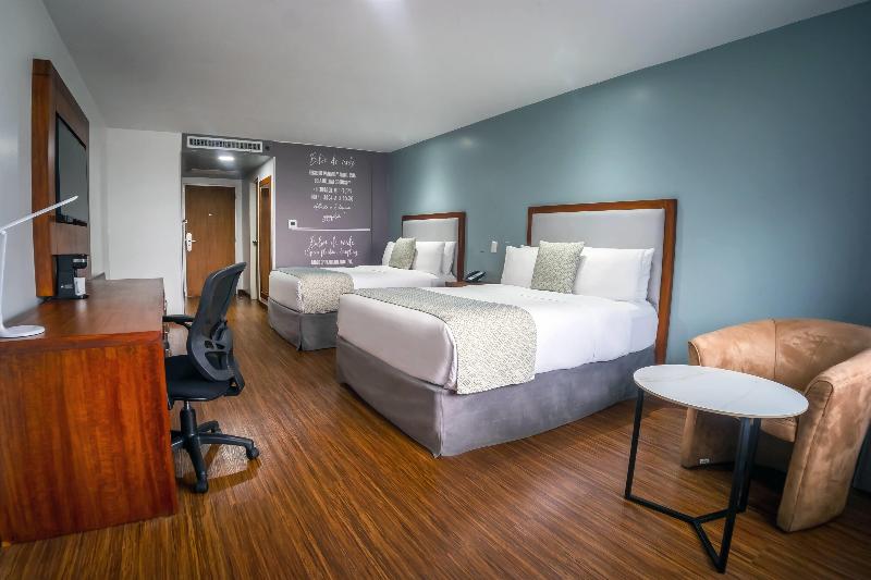 Tryp By Wyndham Guayaquil Airport image