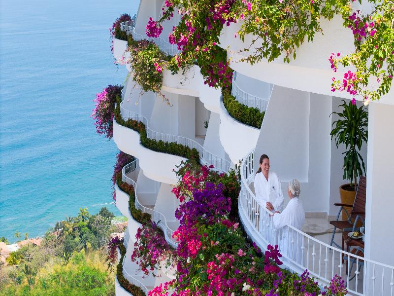 Grand Miramar All Luxury Suites & Residences image
