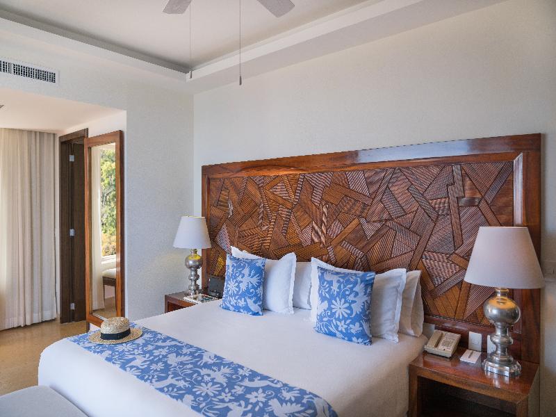 Grand Miramar All Luxury Suites & Residences image