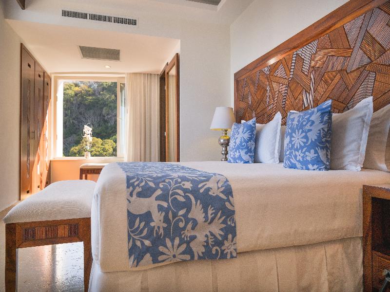 Grand Miramar All Luxury Suites & Residences image