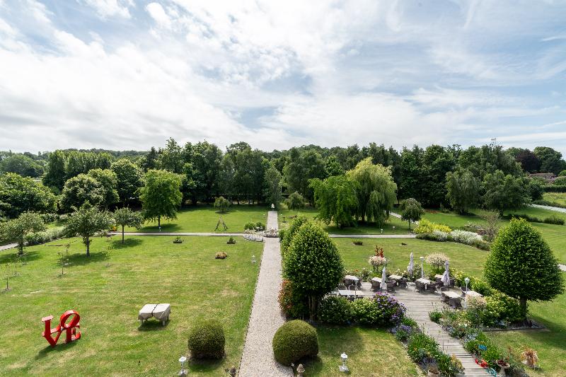 Le Manoir Poterie & Spa image