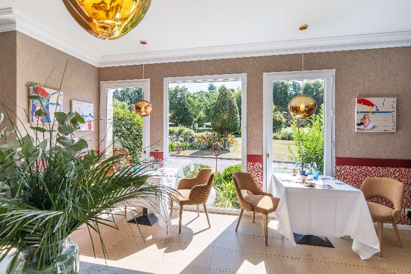 Le Manoir Poterie & Spa image